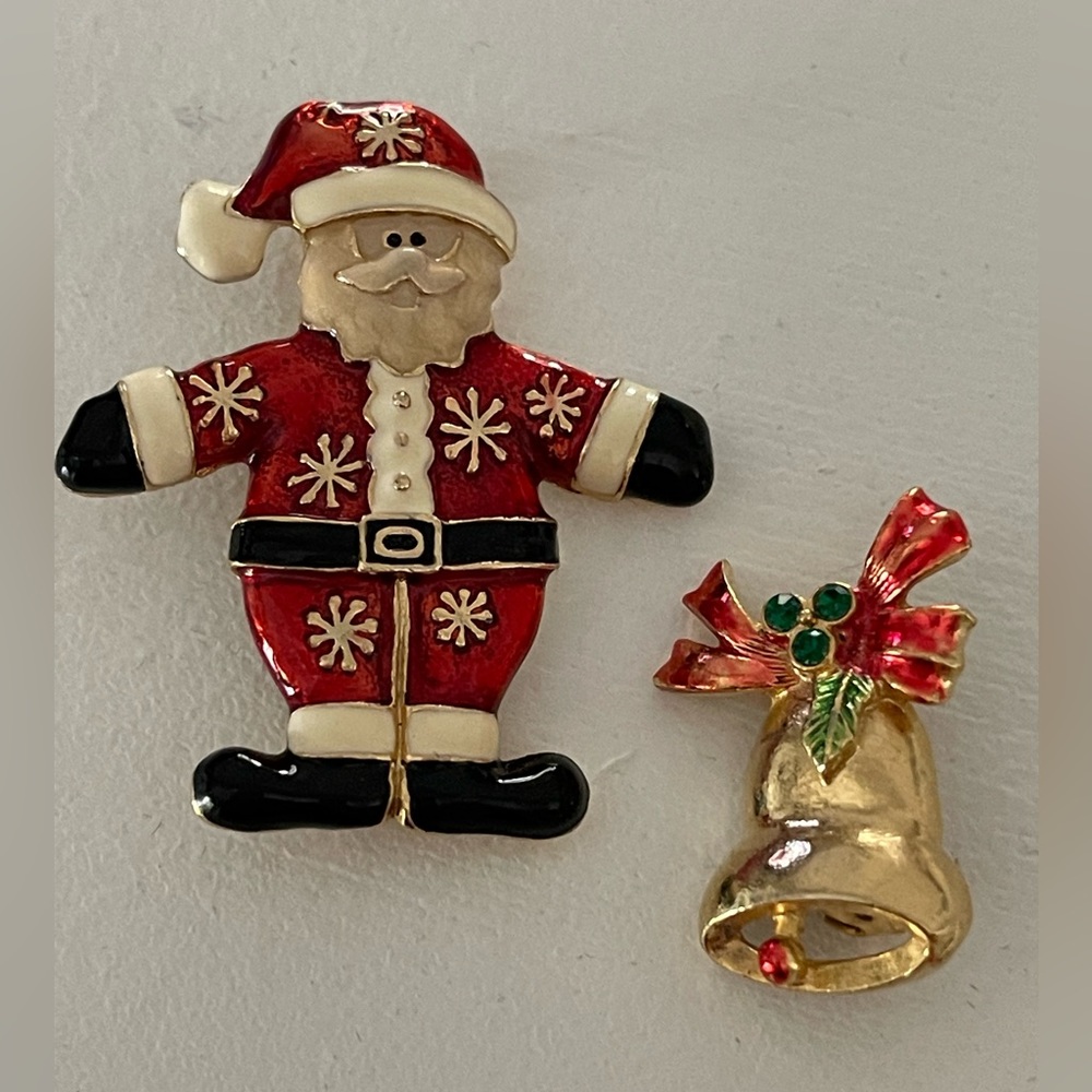 Lot of 2 vintage Christmas holiday brooches pins